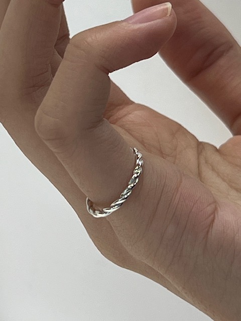 ツイストピンキーリング - 画像 (6)