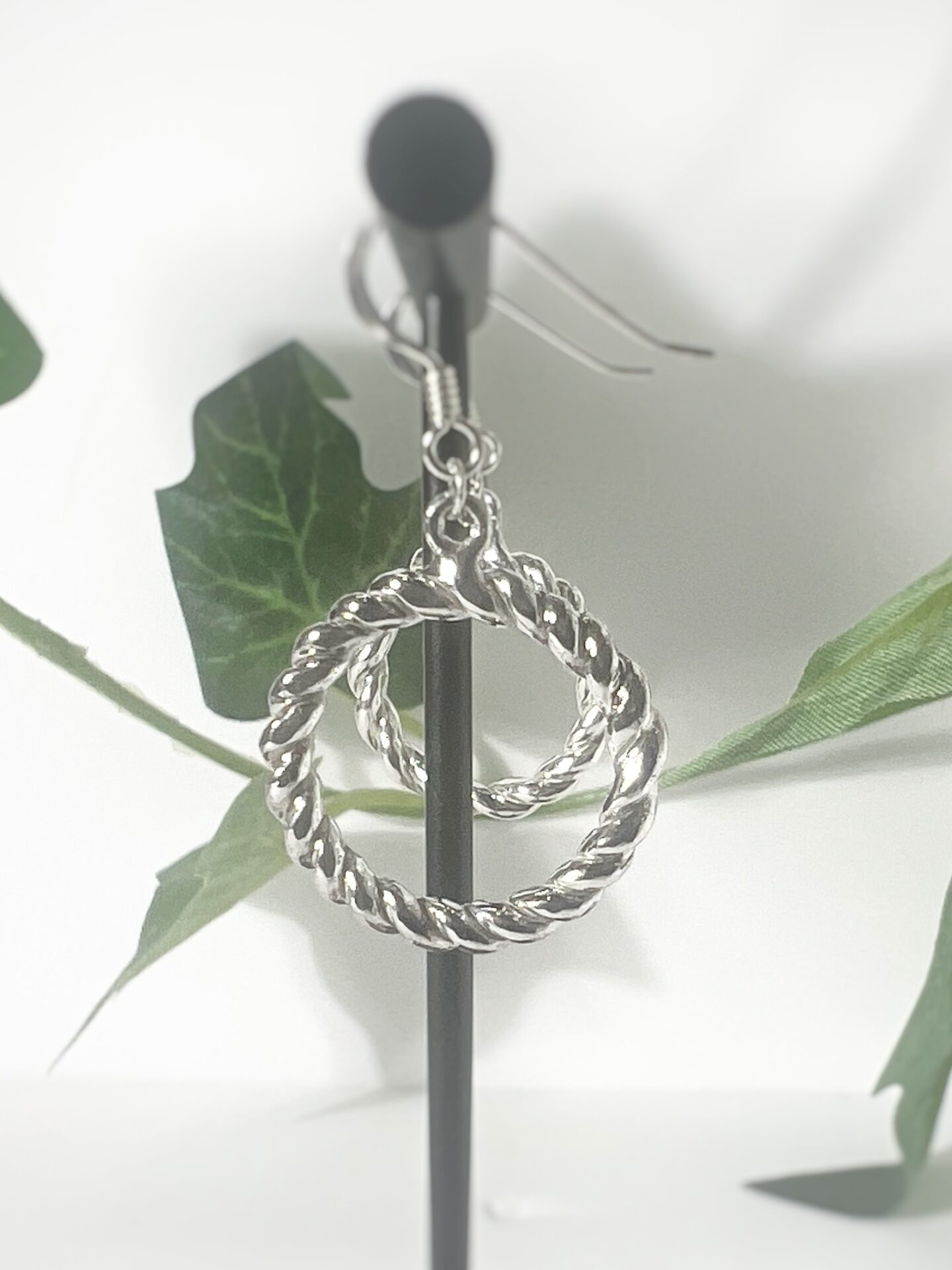 ツイストピアス - 画像 (2)