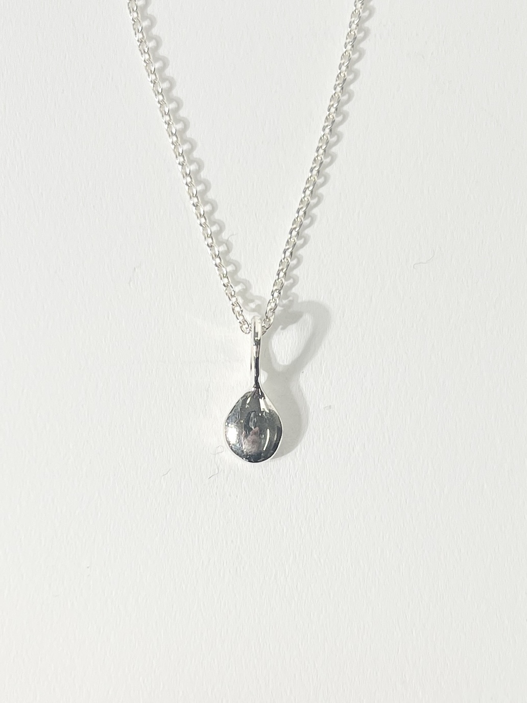 ドロップネックレス - 画像 (2)