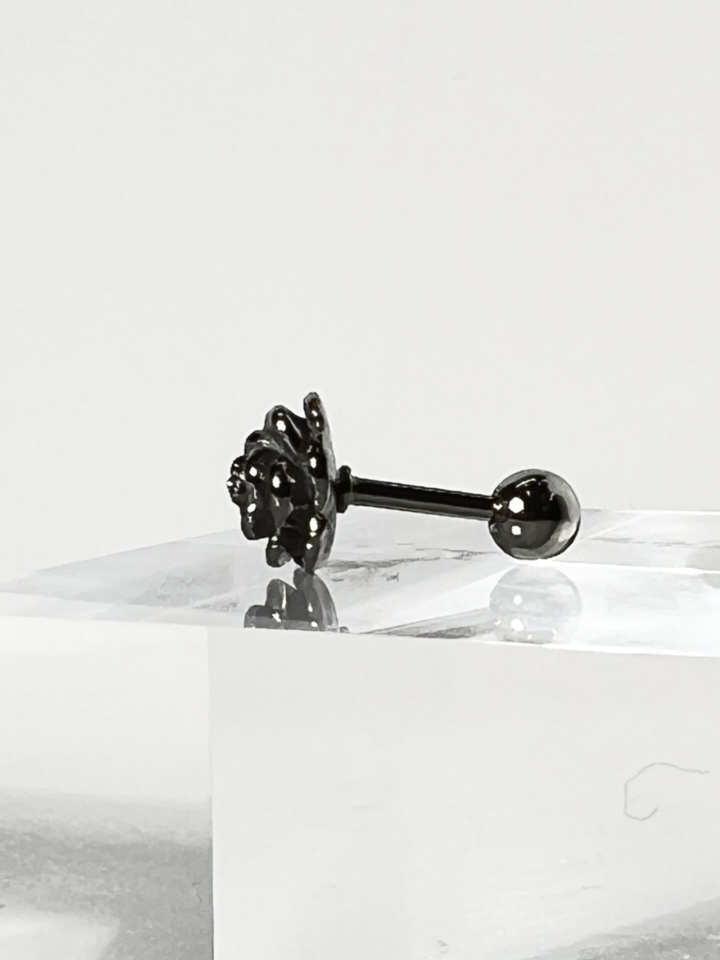 16G アンティークフラワーストレートバーベルボディピアス - 画像 (2)