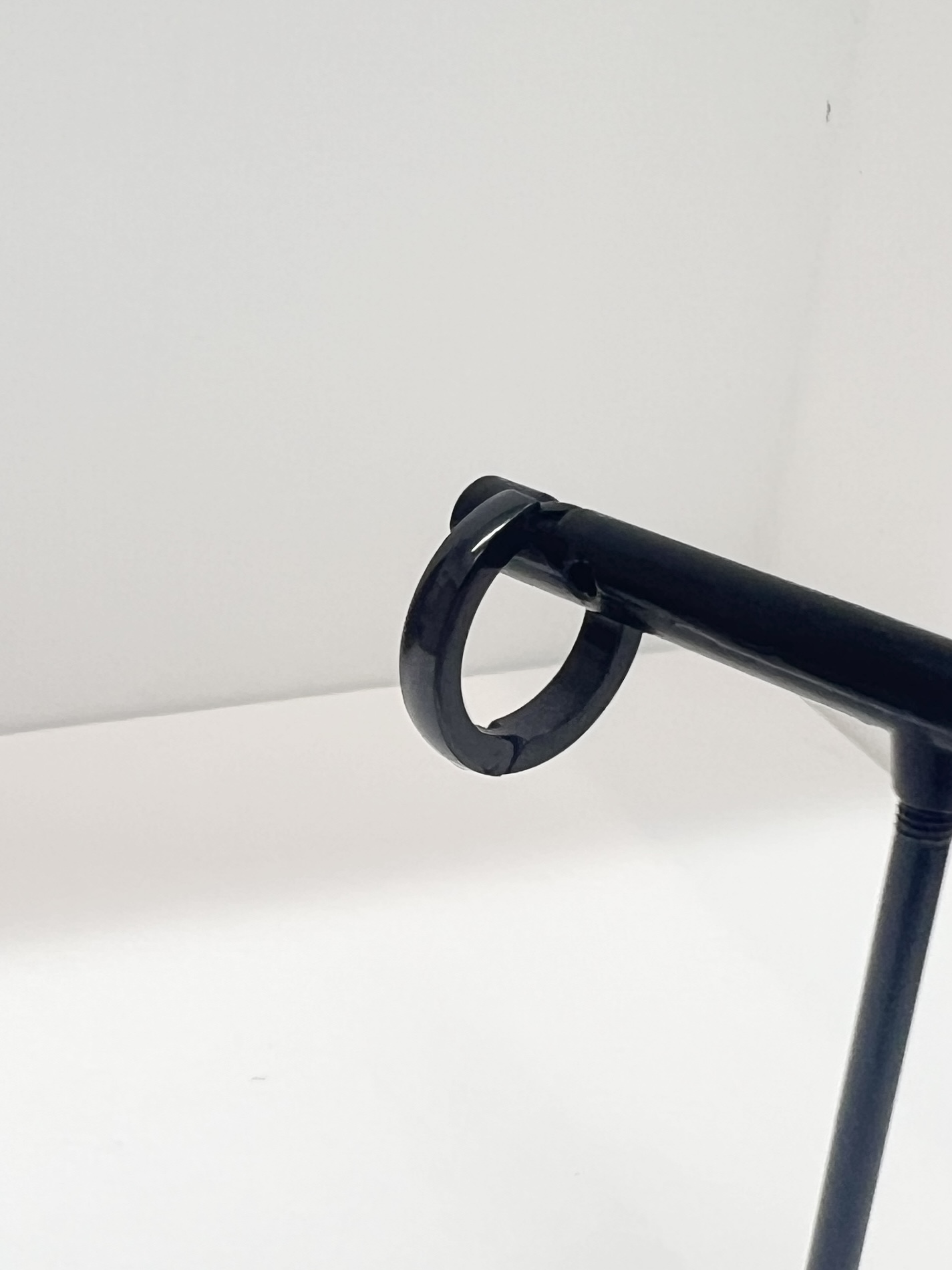 18G シンプルフープボディピアス(ブラック)