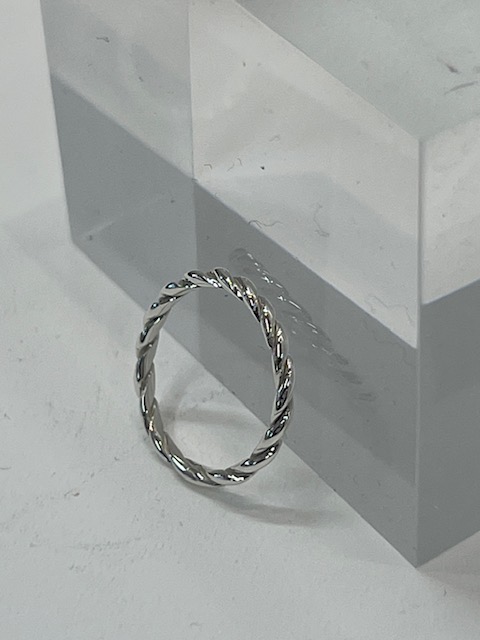 ツイストピンキーリング - 画像 (3)